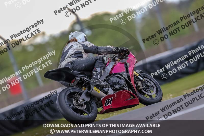 PJ Motorsport Photography;donington no limits trackday;donington park photographs;donington trackday photographs;no limits trackdays;peter wileman photography;trackday digital images;trackday photos